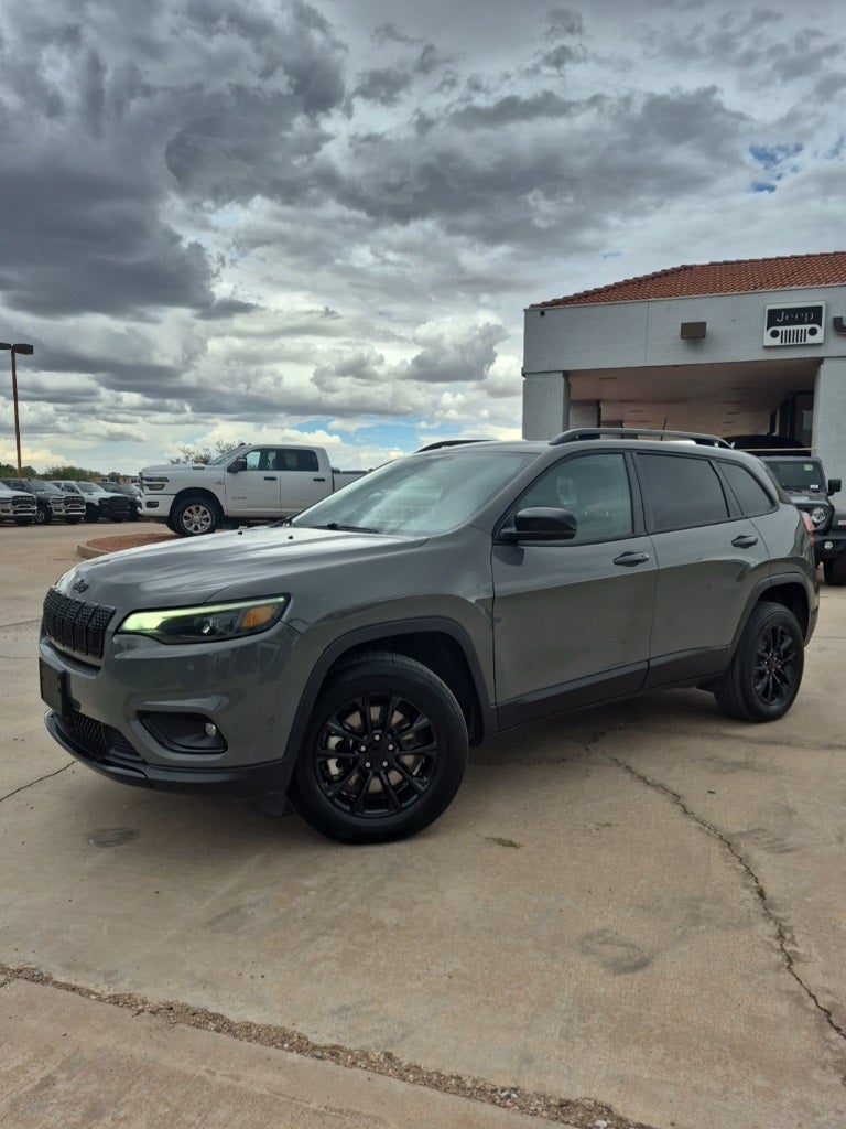 2023 Jeep Cherokee Altitude