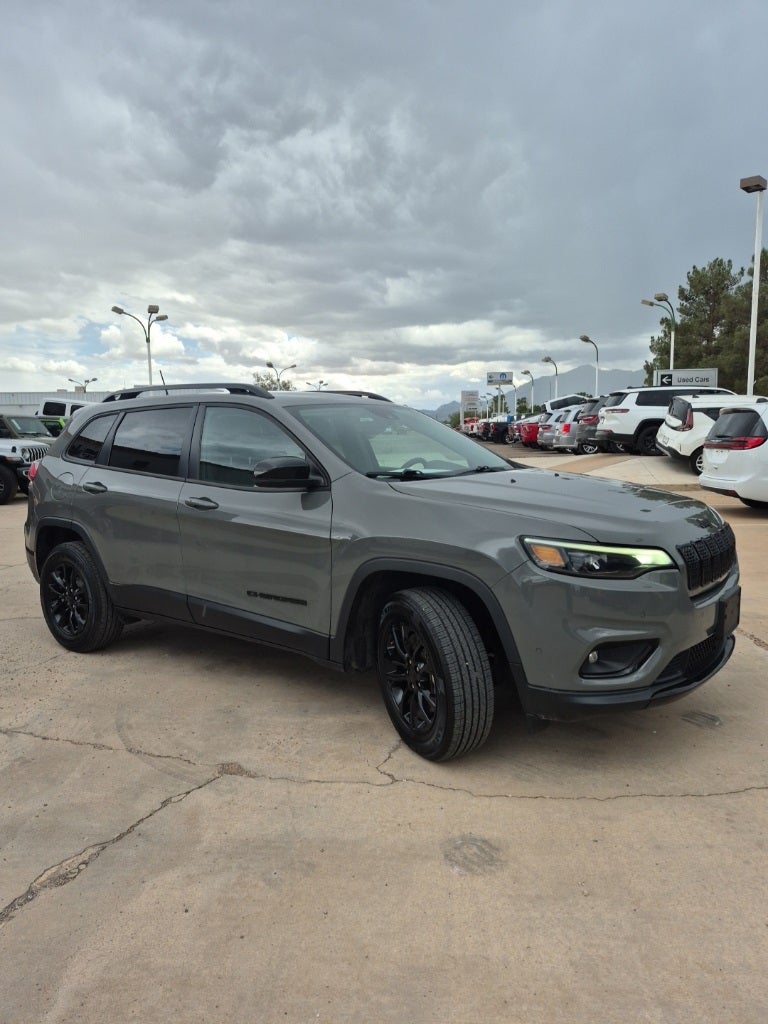 2023 Jeep Cherokee Altitude