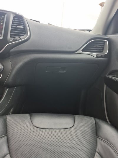 2023 Jeep Cherokee Altitude