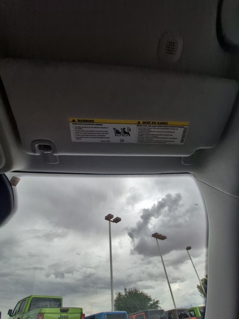 2023 Jeep Cherokee Altitude