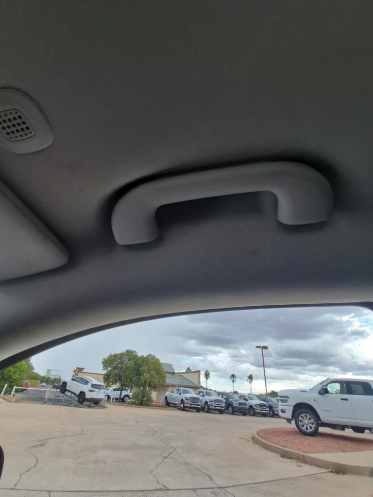 2023 Jeep Cherokee Altitude