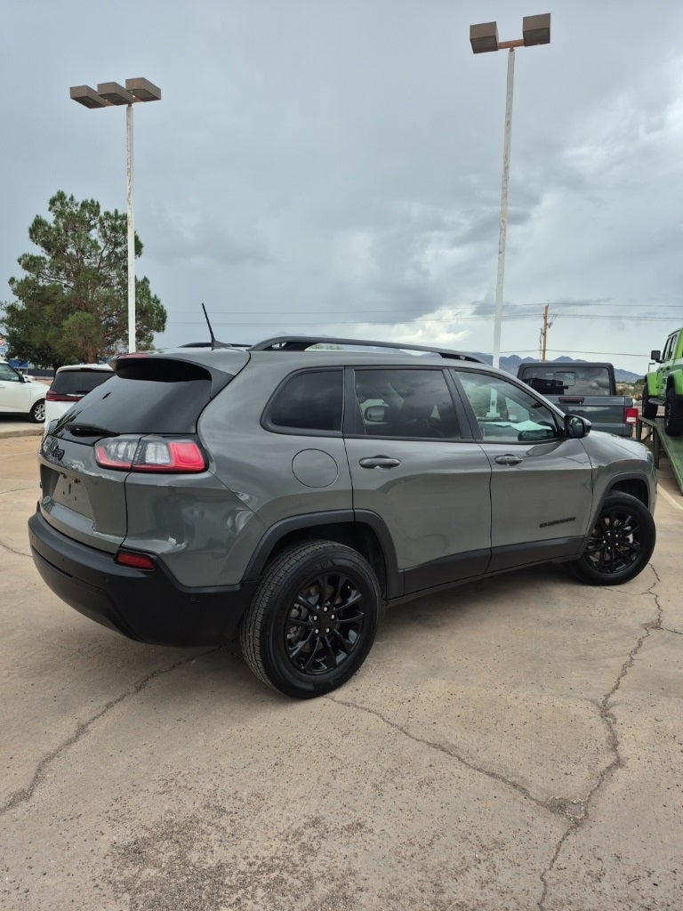 2023 Jeep Cherokee Altitude
