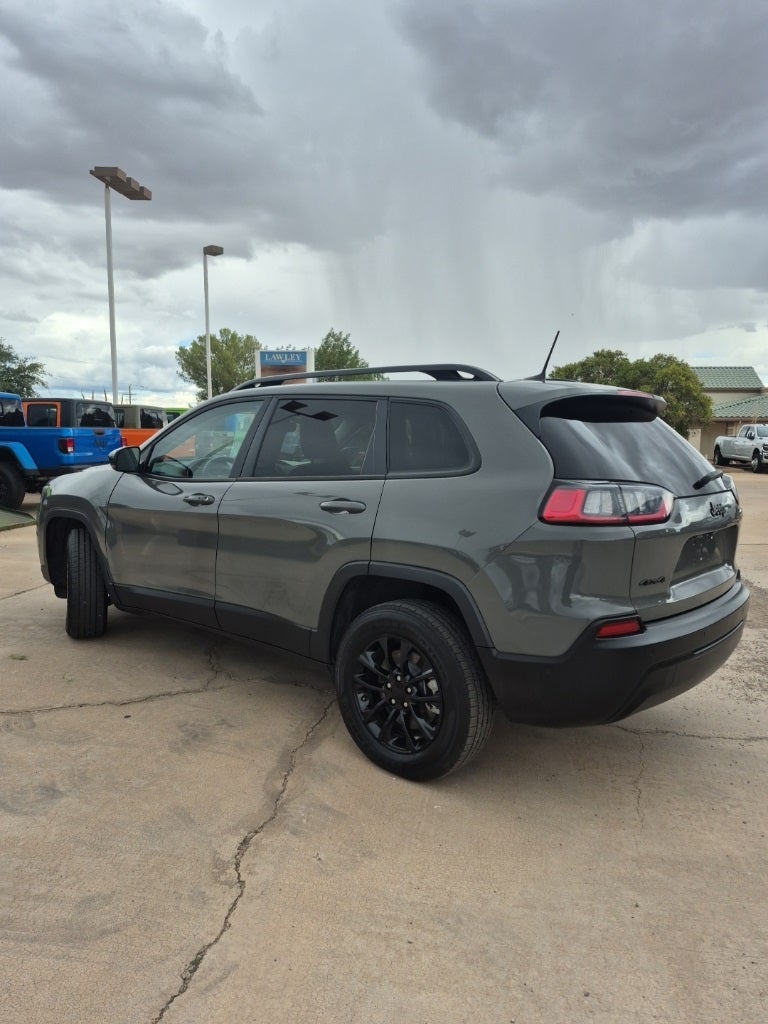 2023 Jeep Cherokee Altitude