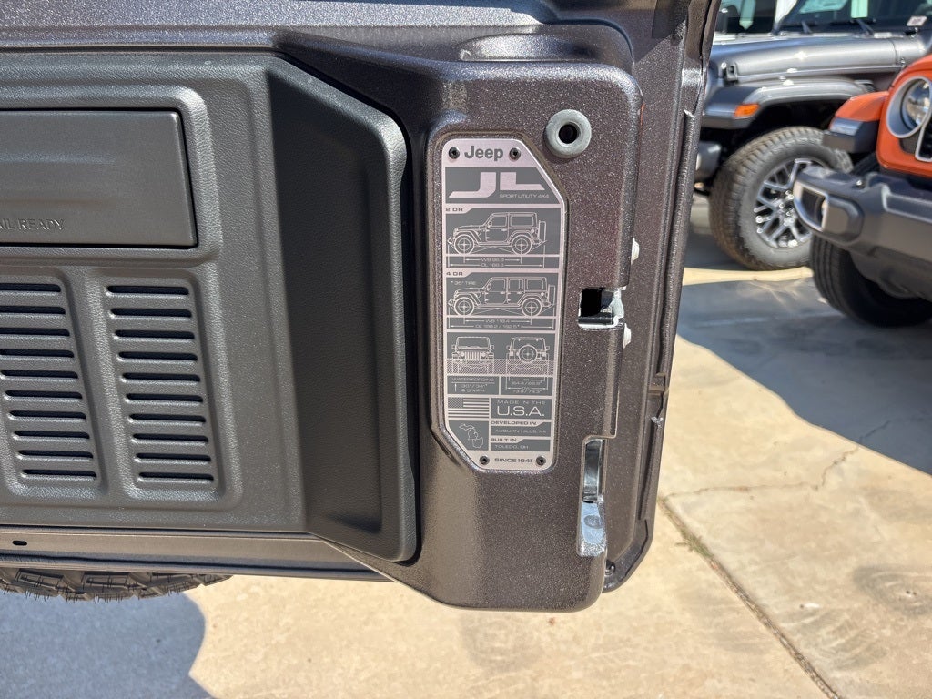 2025 Jeep Wrangler Sahara