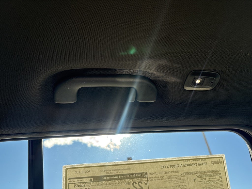 2025 Jeep Grand Cherokee Altitude X