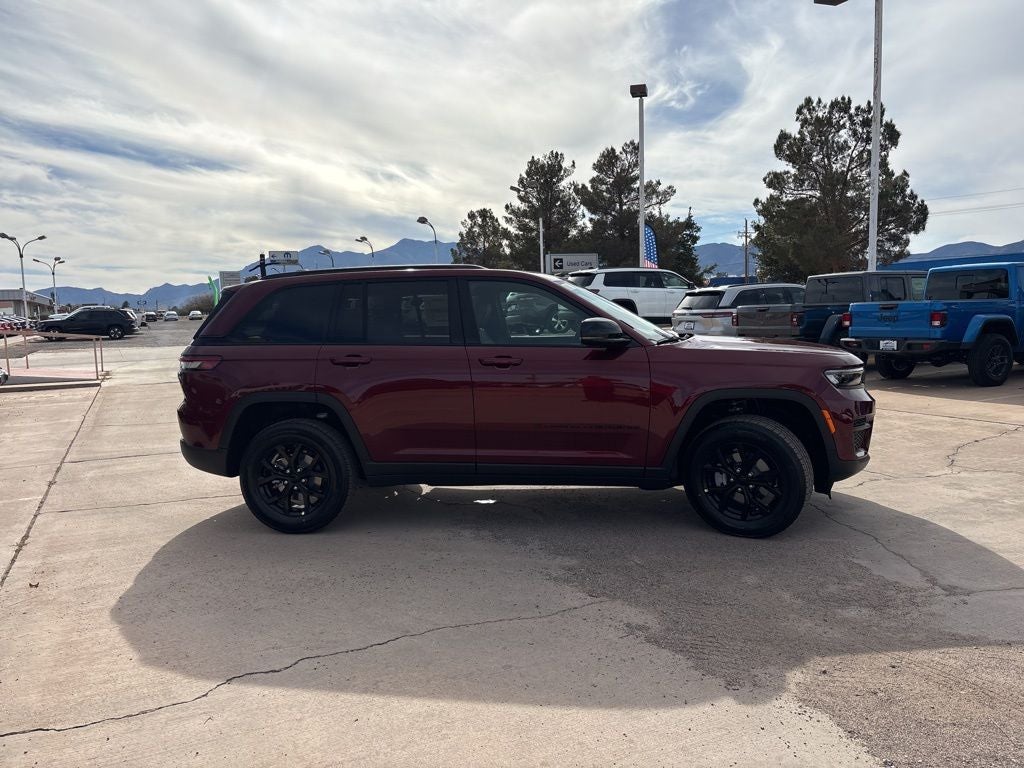 2025 Jeep Grand Cherokee Altitude