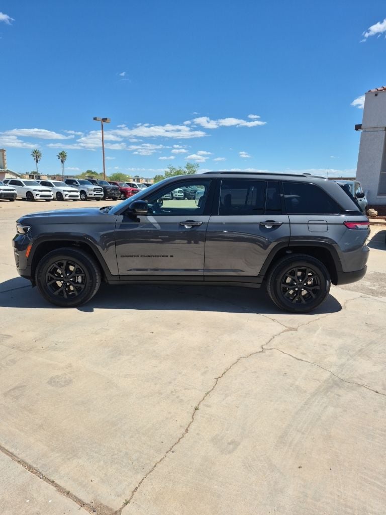 2025 Jeep Grand Cherokee Altitude X