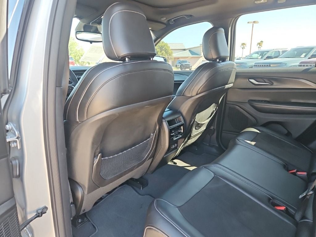 2023 Jeep Grand Cherokee Altitude X