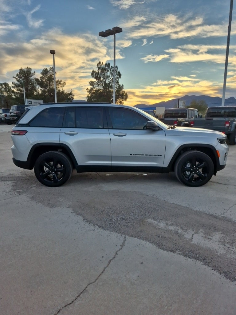 2023 Jeep Grand Cherokee Altitude X