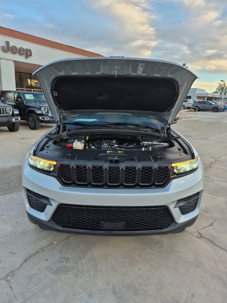 2023 Jeep Grand Cherokee Altitude X