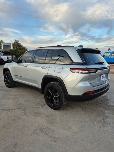 2023 Jeep Grand Cherokee Altitude X
