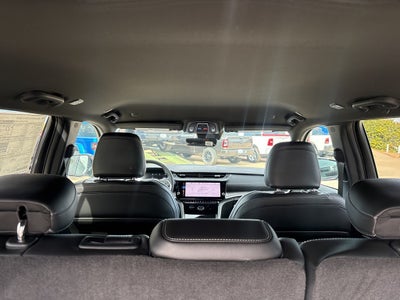 2026 Jeep Grand Cherokee Laredo