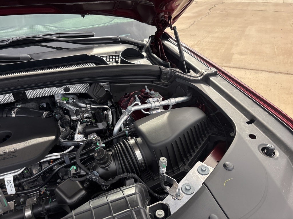 2026 Jeep Grand Cherokee Laredo