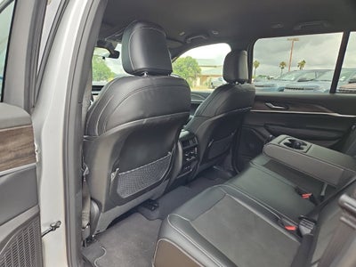2026 Jeep Grand Cherokee Altitude