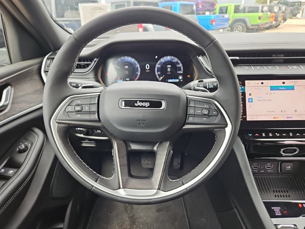 2026 Jeep Grand Cherokee Altitude
