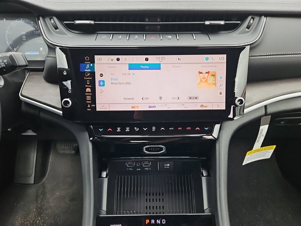2026 Jeep Grand Cherokee Altitude