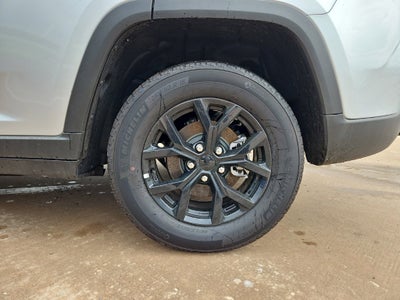 2026 Jeep Grand Cherokee Altitude