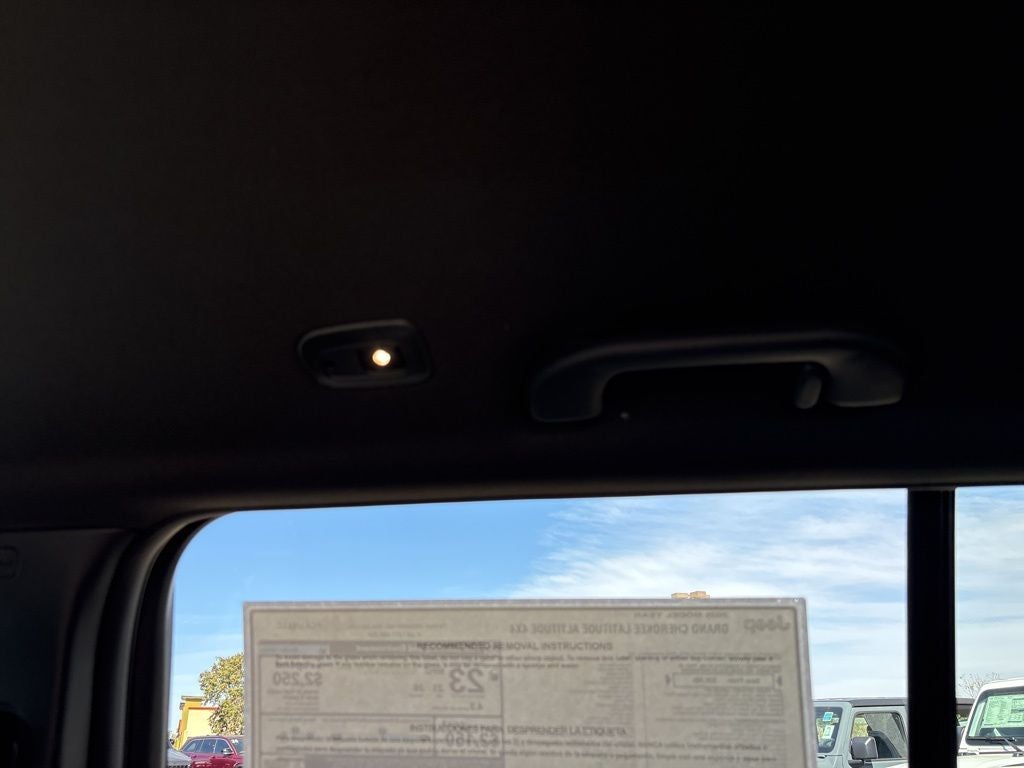 2026 Jeep Grand Cherokee Laredo