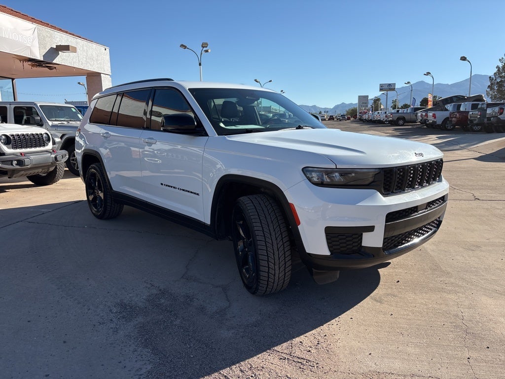 2023 Jeep Grand Cherokee L Altitude