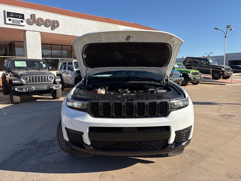 2023 Jeep Grand Cherokee L Altitude
