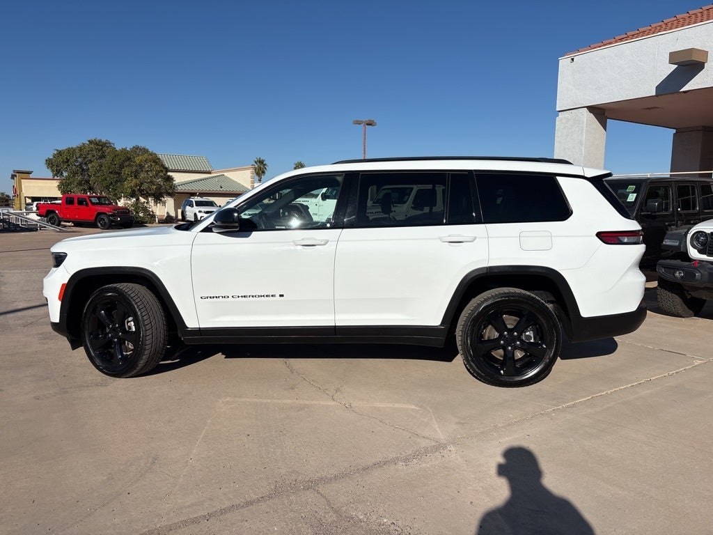 2023 Jeep Grand Cherokee L Altitude