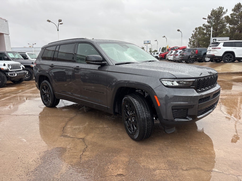 2025 Jeep Grand Cherokee L Laredo