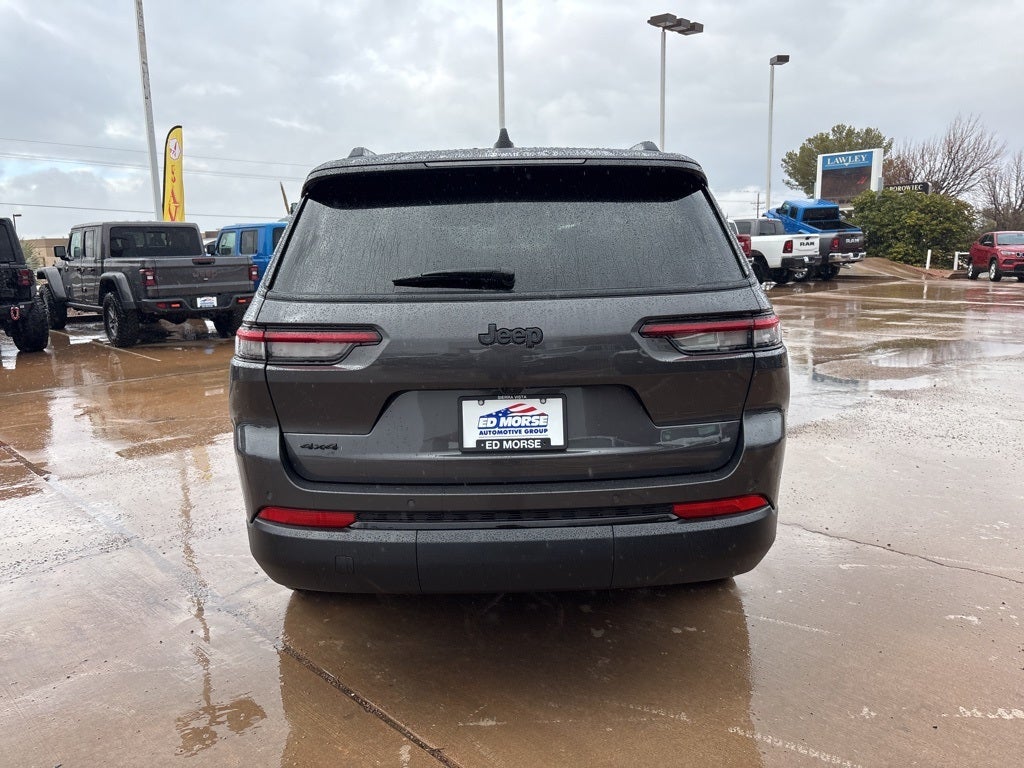 2025 Jeep Grand Cherokee L Laredo