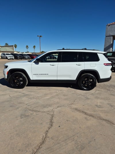2023 Jeep Grand Cherokee L Altitude