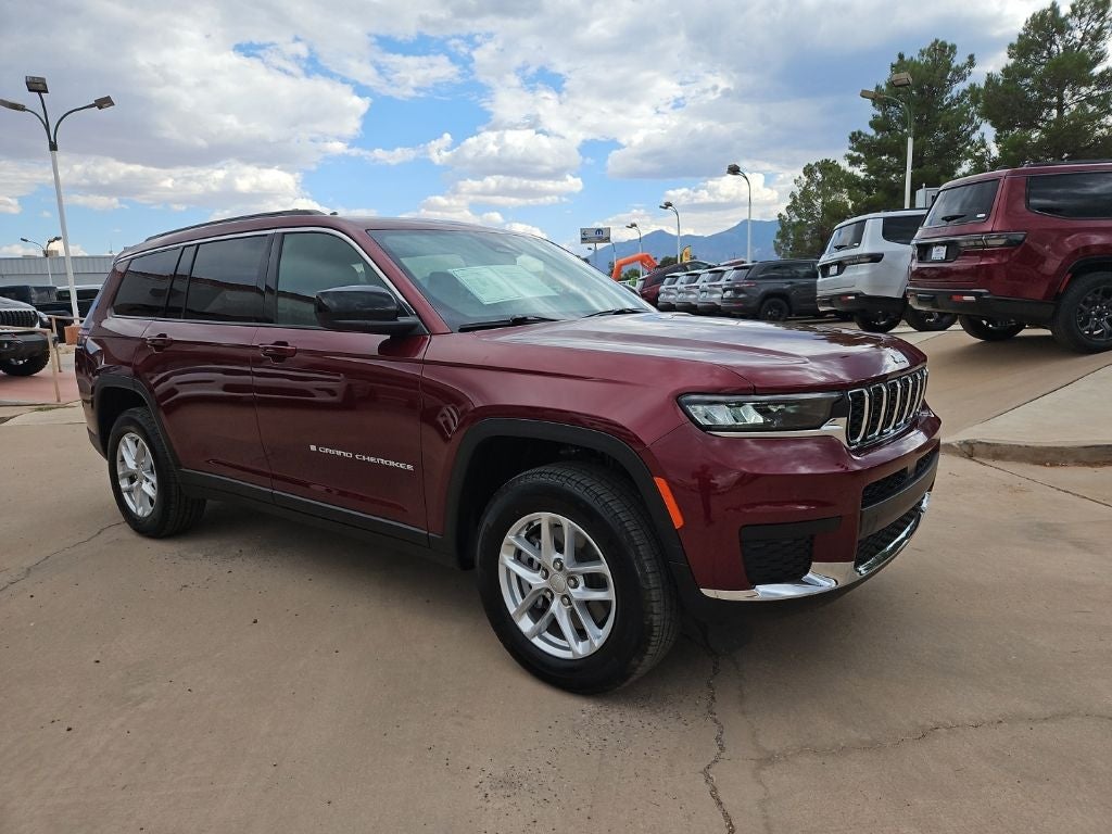 2025 Jeep Grand Cherokee L Laredo