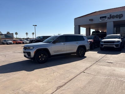 2026 Jeep Grand Cherokee L Laredo