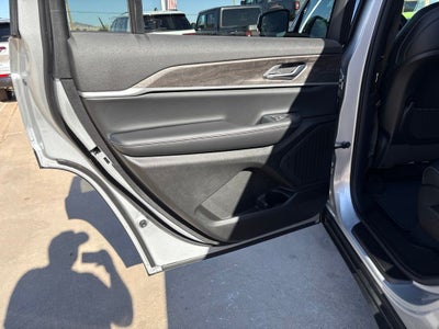 2026 Jeep Grand Cherokee L Laredo