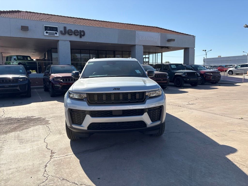 2026 Jeep Grand Cherokee L Laredo