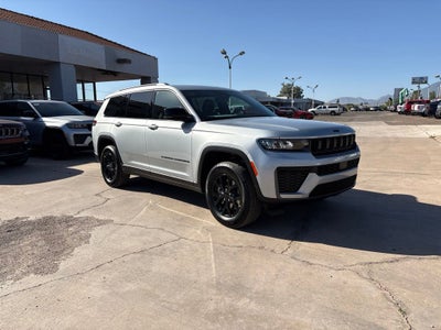 2026 Jeep Grand Cherokee L Laredo