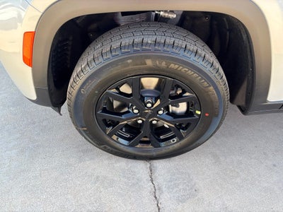 2026 Jeep Grand Cherokee L Laredo