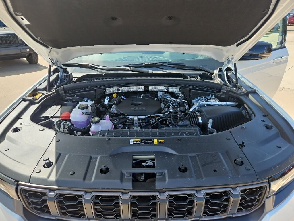 2026 Jeep Grand Cherokee L Laredo