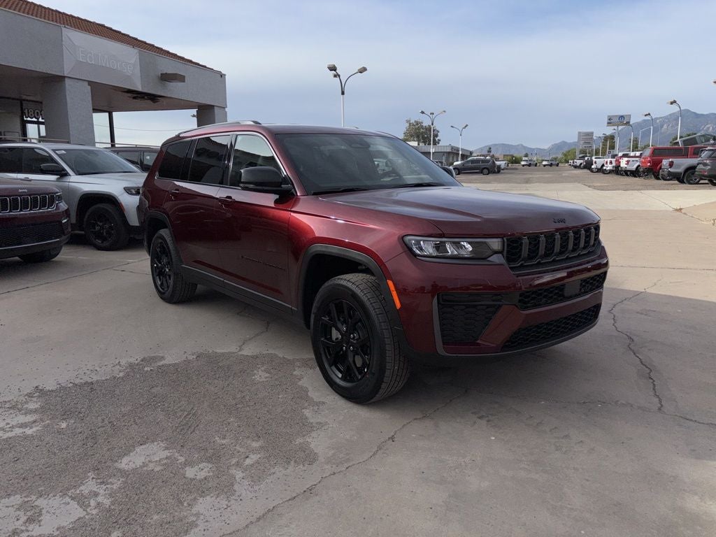 2026 Jeep Grand Cherokee L Laredo