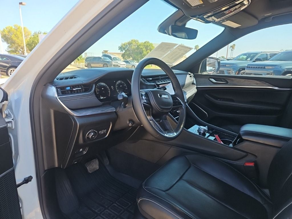 2023 Jeep Grand Cherokee L Overland