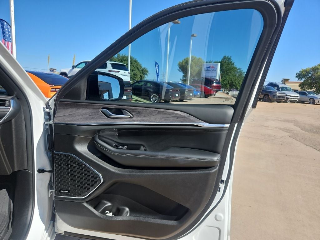 2023 Jeep Grand Cherokee L Overland