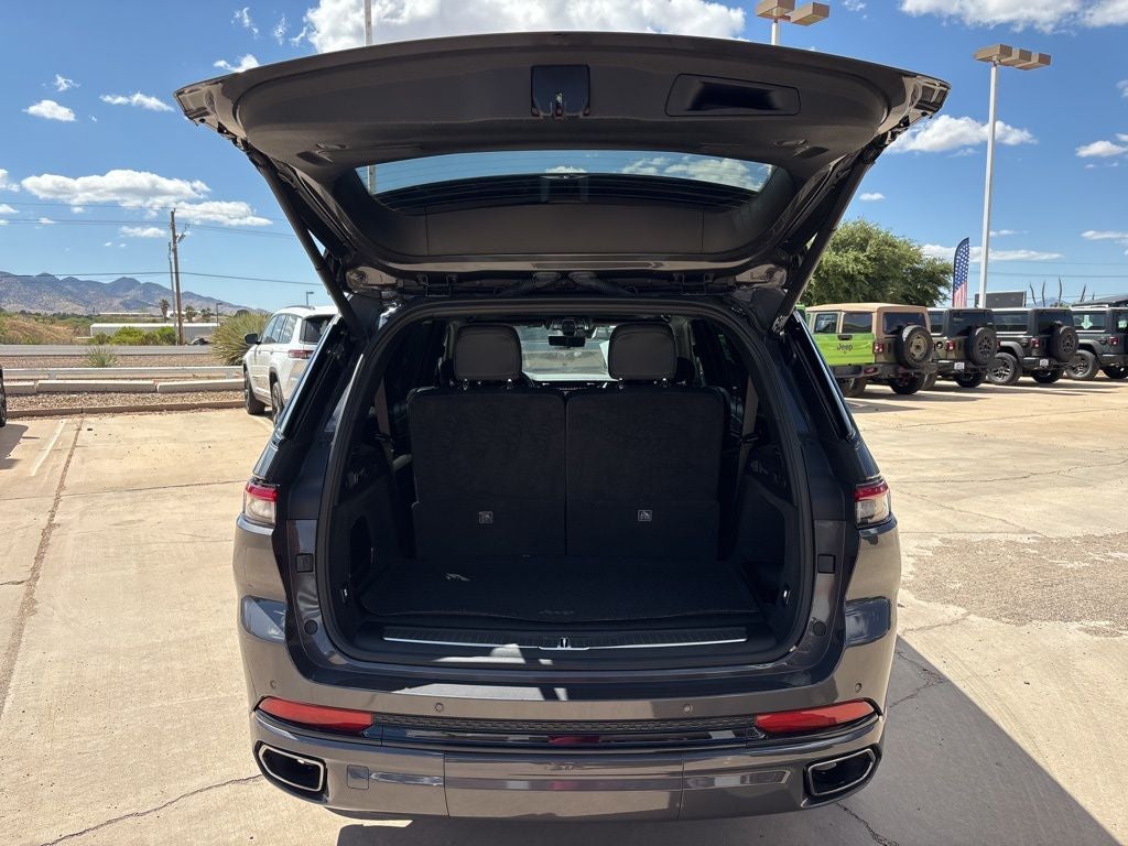 2023 Jeep Grand Cherokee L Summit