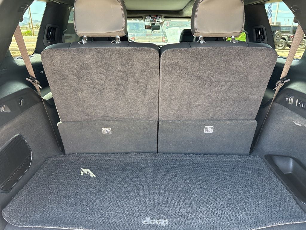 2023 Jeep Grand Cherokee L Summit