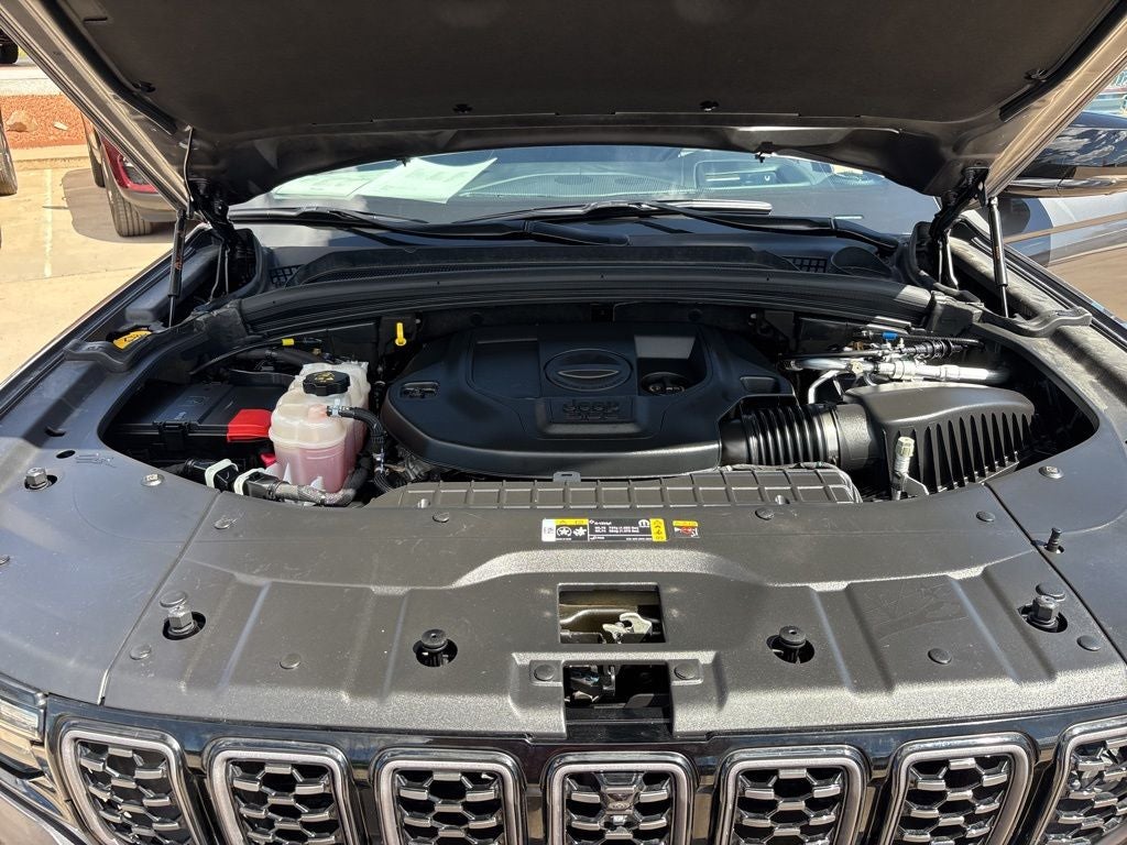 2023 Jeep Grand Cherokee L Summit