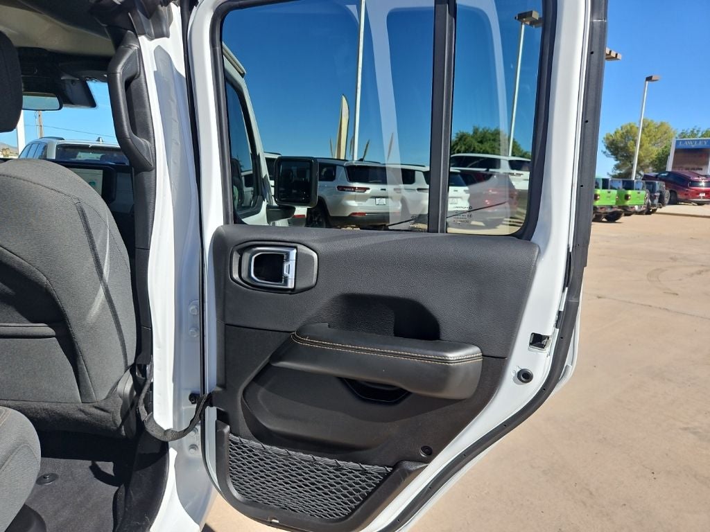 2024 Jeep Wrangler Sahara 4xe