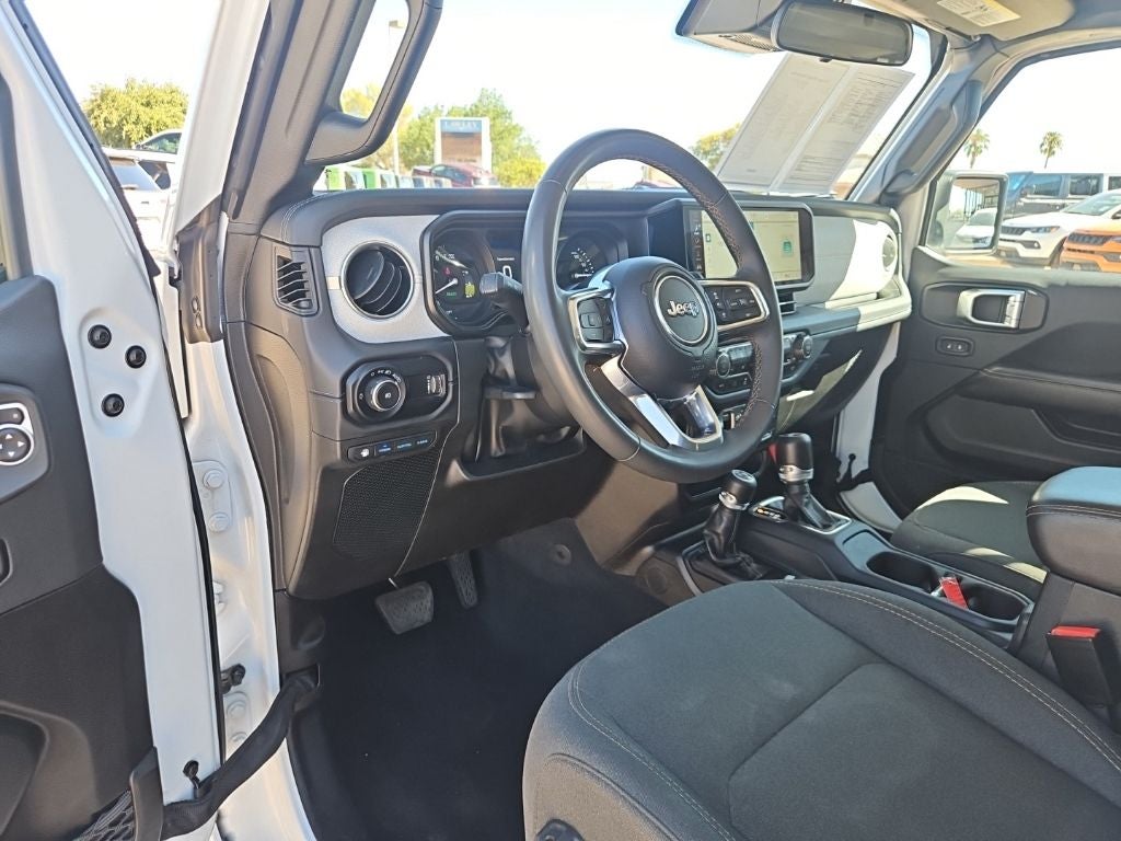2024 Jeep Wrangler Sahara 4xe