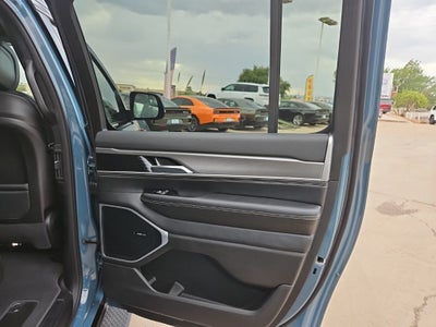 2026 Jeep Grand Wagoneer L Limited Altitude