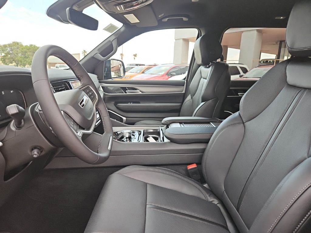 2026 Jeep Grand Wagoneer L Limited Altitude