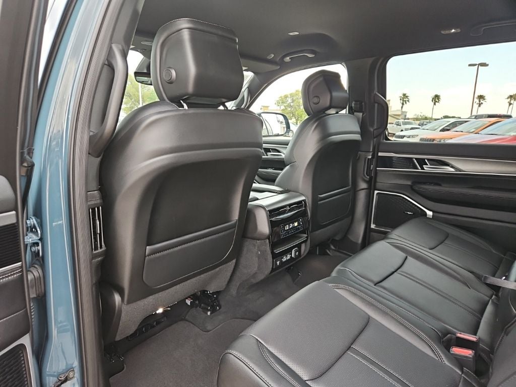 2026 Jeep Grand Wagoneer L Limited Altitude