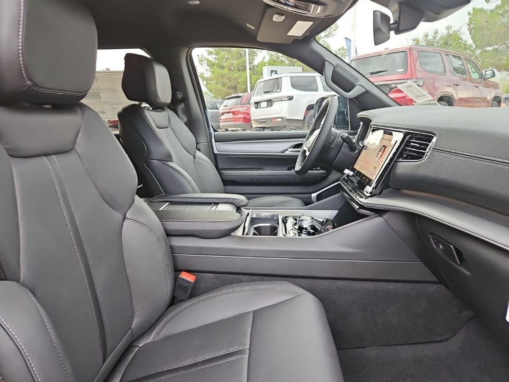 2026 Jeep Grand Wagoneer L Limited Altitude