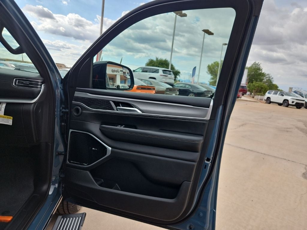 2026 Jeep Grand Wagoneer L Limited Altitude