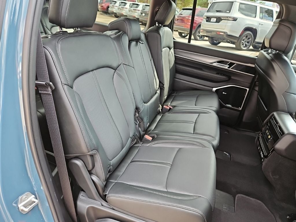 2026 Jeep Grand Wagoneer L Limited Altitude