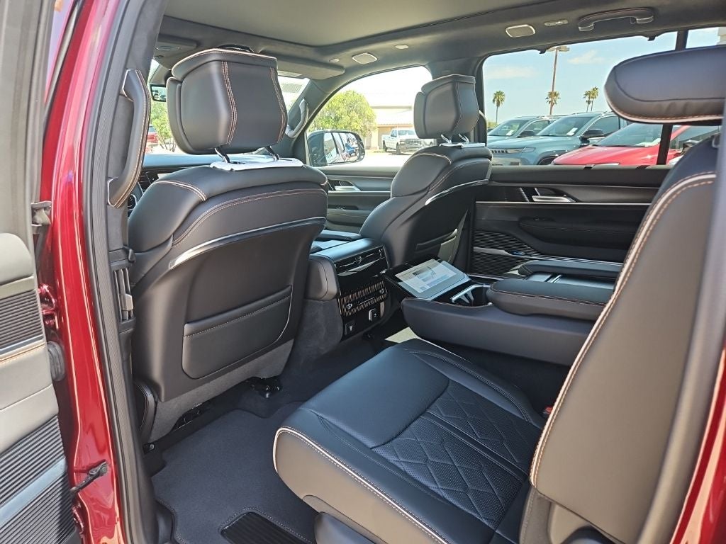 2026 Jeep Grand Wagoneer L Summit Reserve